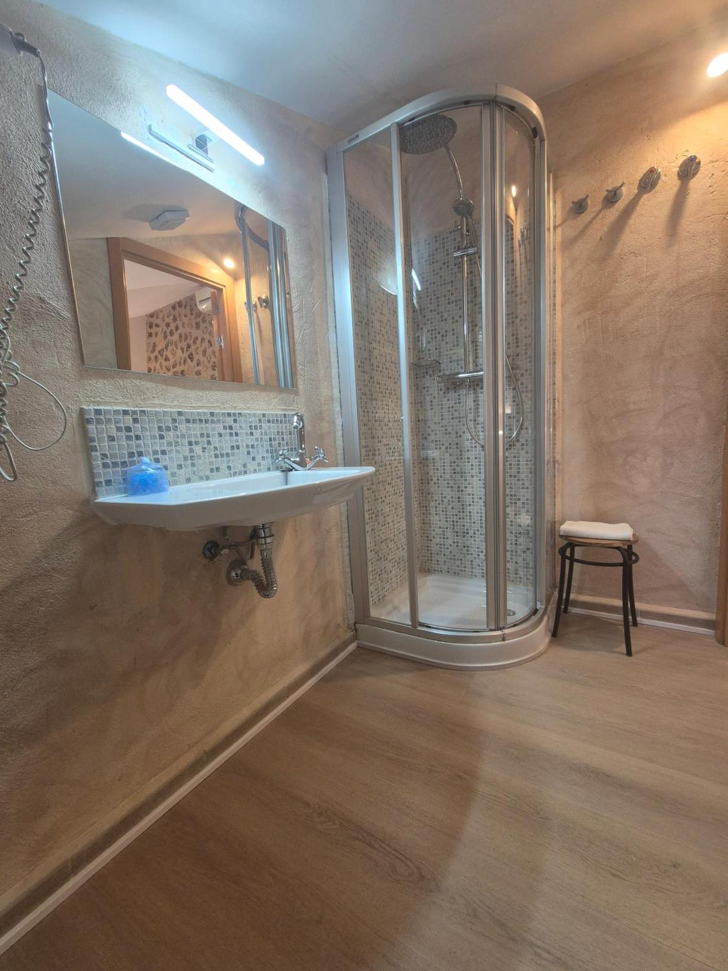 Hostal Bavieca مديناسيلي المظهر الخارجي الصورة