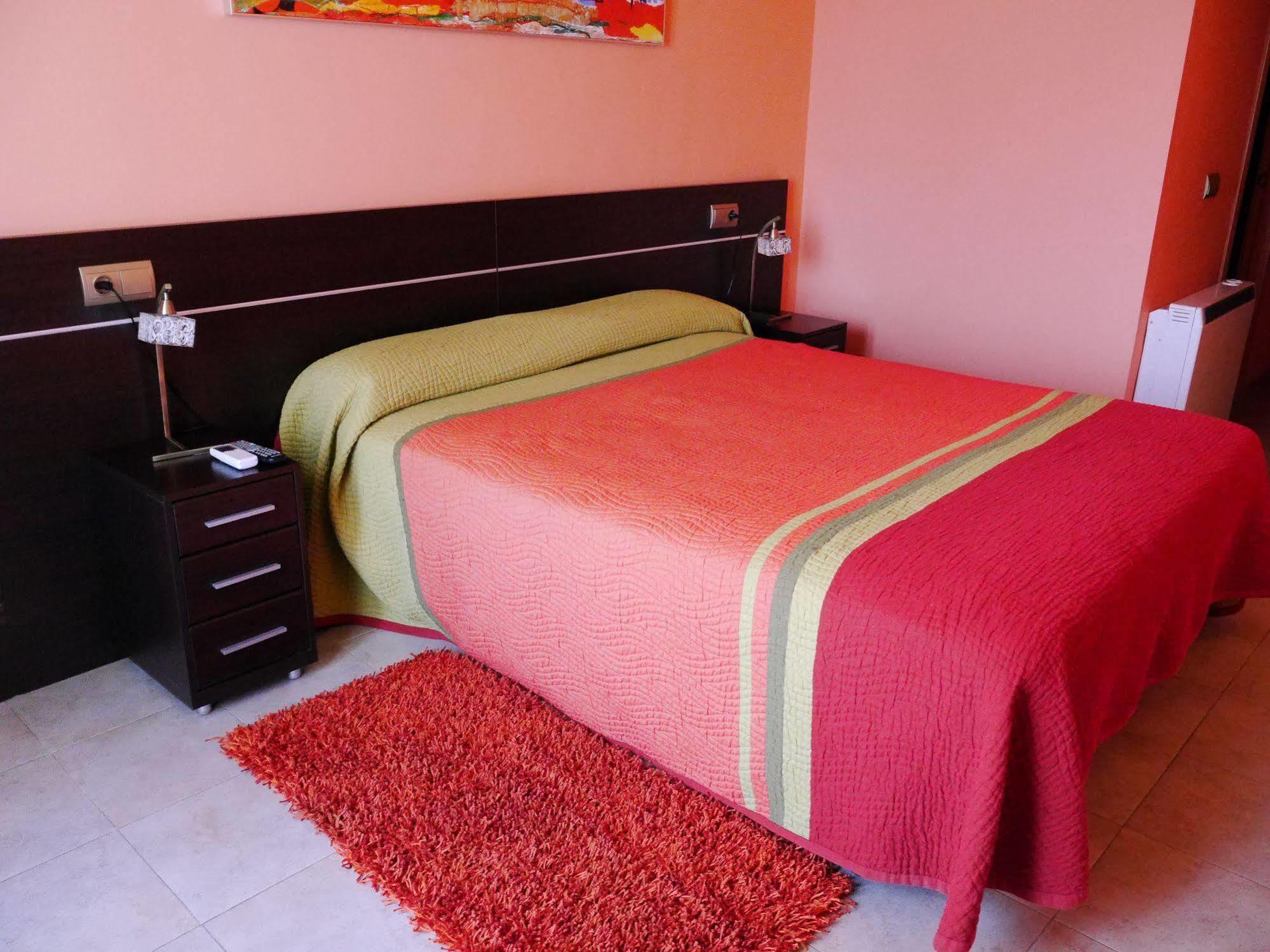 Hostal Bavieca مديناسيلي المظهر الخارجي الصورة