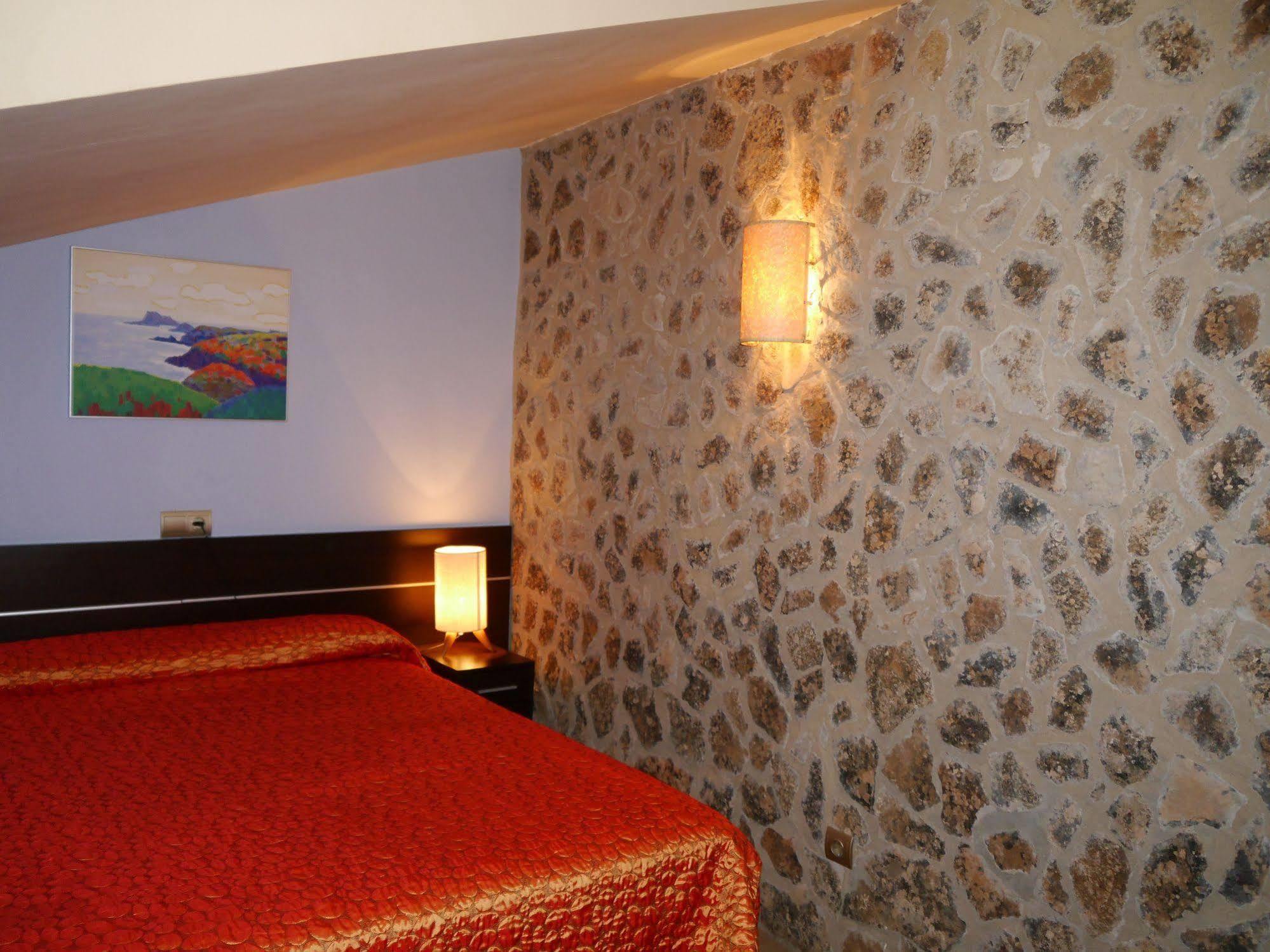 Hostal Bavieca مديناسيلي المظهر الخارجي الصورة